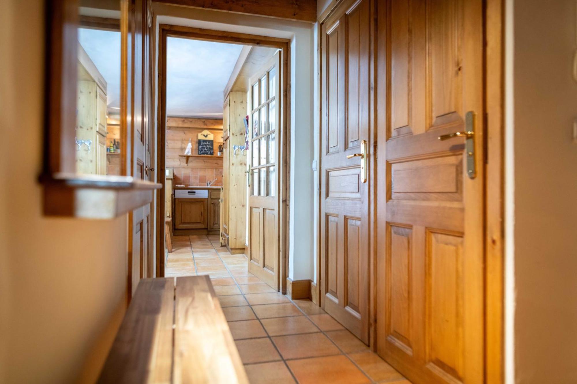 Warm 2-Bedroom Apartment Near The Tourist Office Megeve Luaran gambar